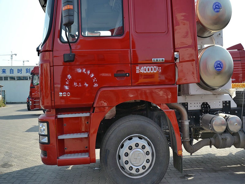 Camión tractor Shacman F3000