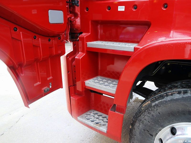 کامیون یخچال دار دانگ فنگ