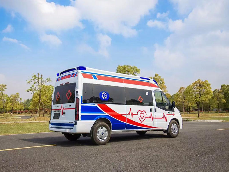Ambulance Ford