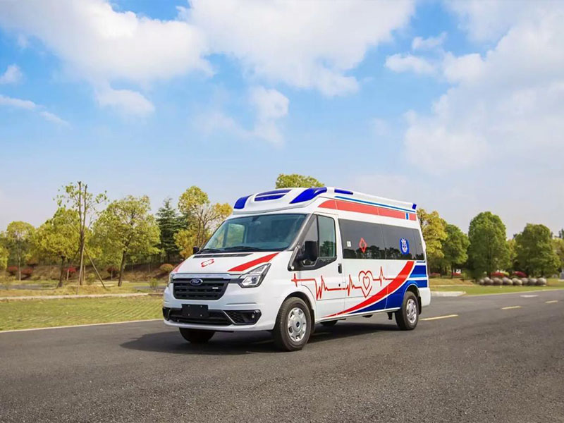 Ambulance Ford