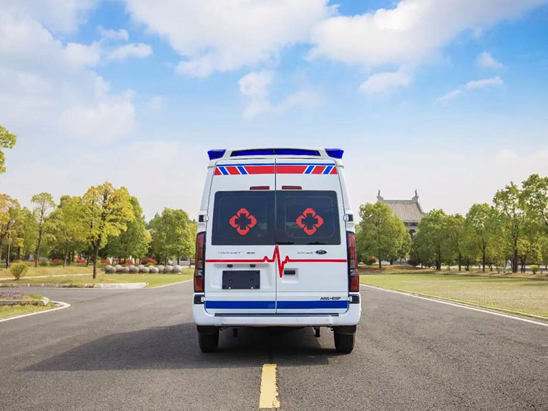 Ambulance Ford