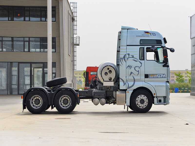 тягач sinotruck Sitrak G7H