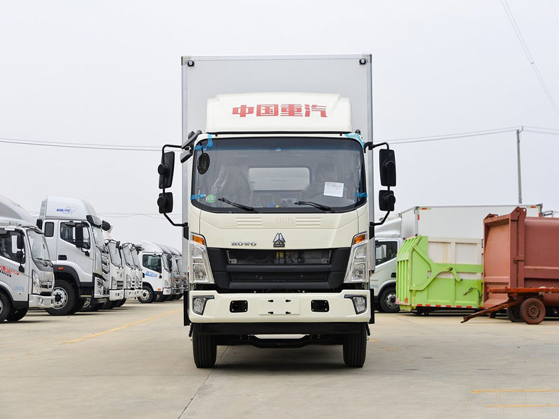 کامیون یخچال دار sinotruk